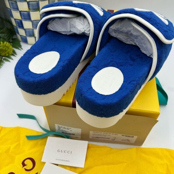 Men’s Gucci X Adidas monogram slides size 10 made in Italy - Picture 5 of 8